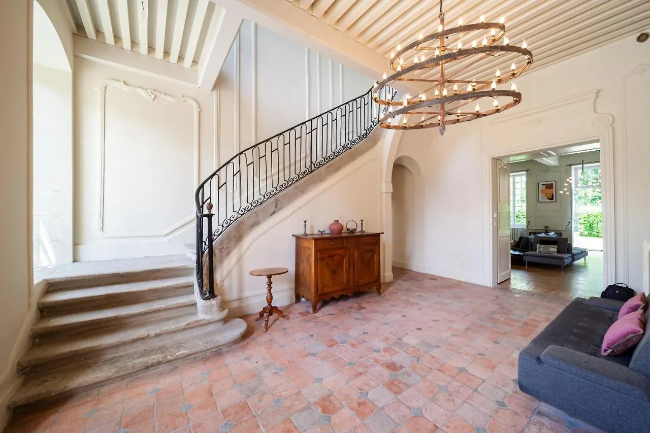 Nocnoc - Chateau Des Marceaux, 5 Suites Luxueuses Avignonet Villa